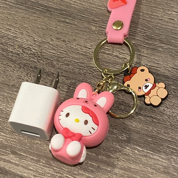 Hello Kitty bunny keychain - Picture 3 of 6